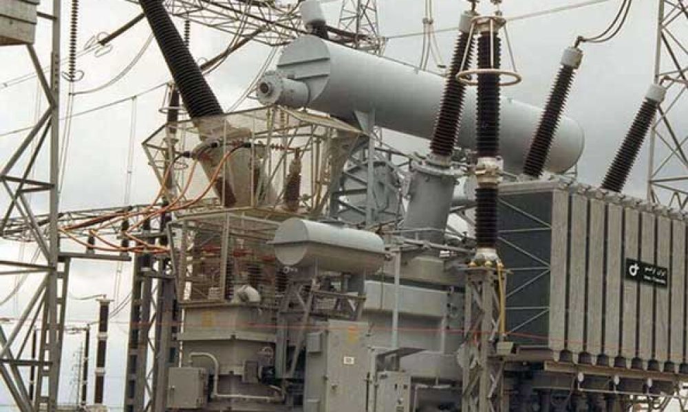 نصب ۱۷۰ دستگاه ترانس کم تلفات در شبکه های توزیع برق سمنان