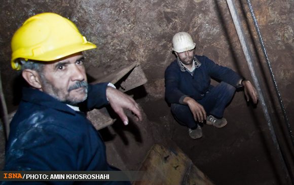 بررسی تعطیلی موقت ۱۴ معدن در استان سمنان