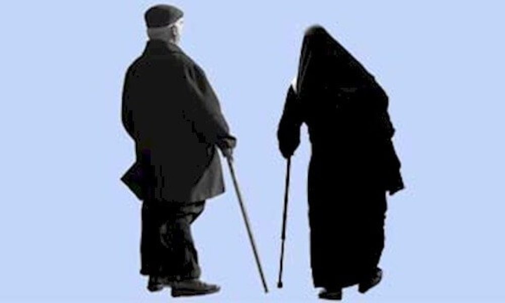 ورود جامعه ایران به سراشیبی تند سالمندی