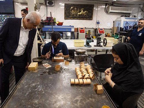 افتتاح نخستین آموزشگاه آزاد طلا و جواهرسازی در سمنان به همت یک بانوی سمنانی