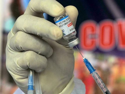 واکسن‌های داخلی و خارجی در استان سمنان تزریق می‌شود