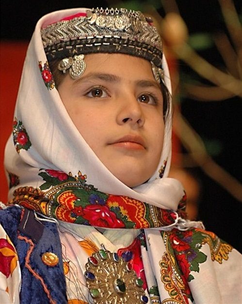نمایشگاه نقوش لباس‌های سنتی استان سمنان برپا شد