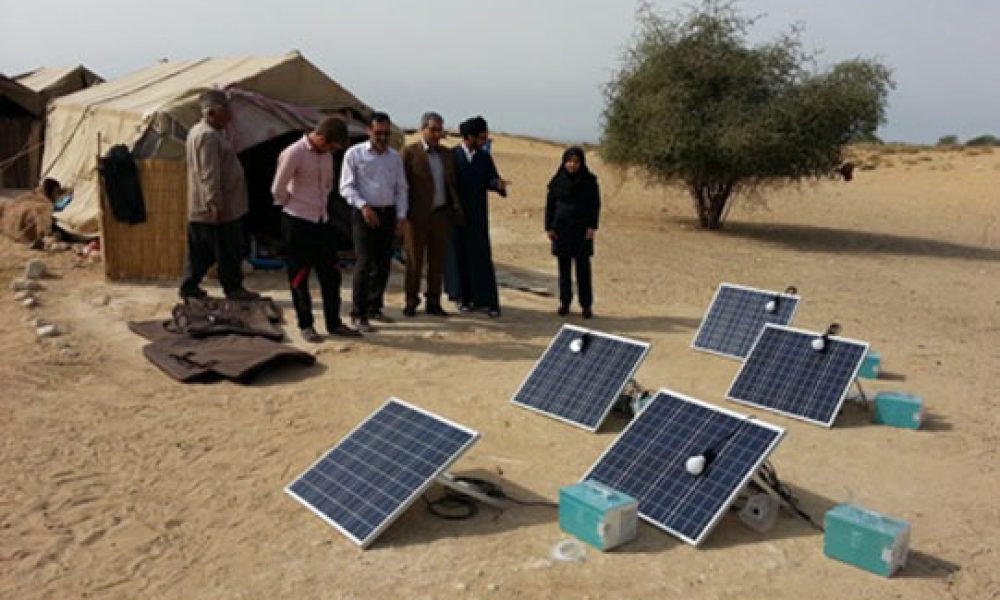 ۵۲۰ پنل خورشیدی بین عشایر استان سمنان توزیع می‌شود