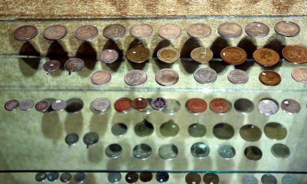 مهر و سکه های موزه کومش سمنان به ۲ هزار قطعه افزایش یافت