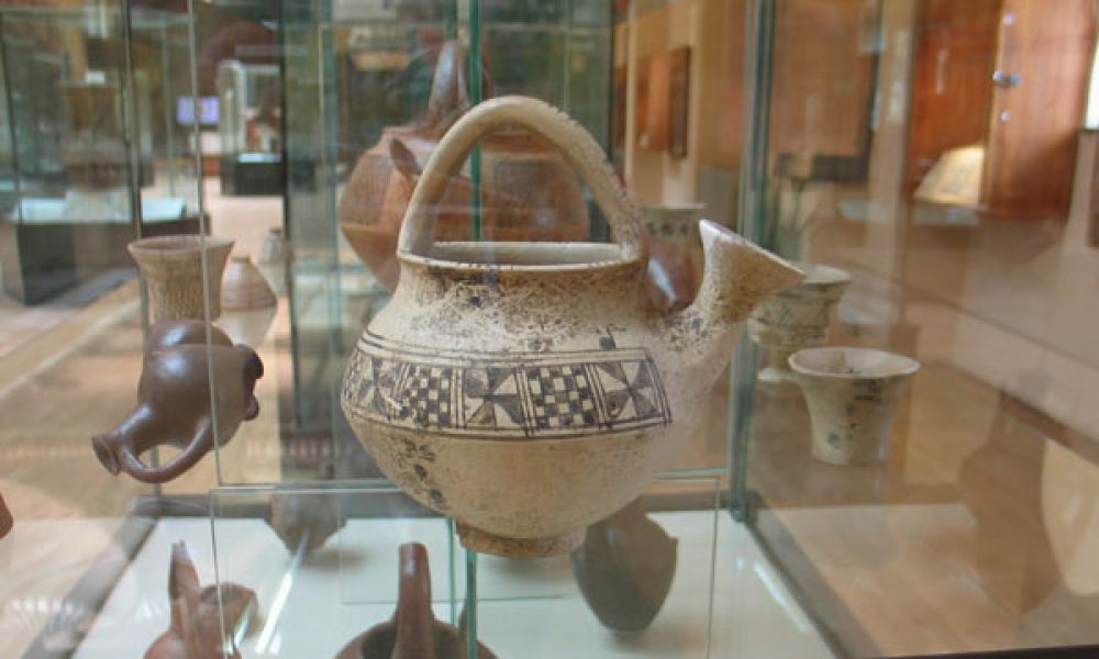 ۳۸ قطعه شی تاریخی و عتیقه در استان سمنان کشف شد