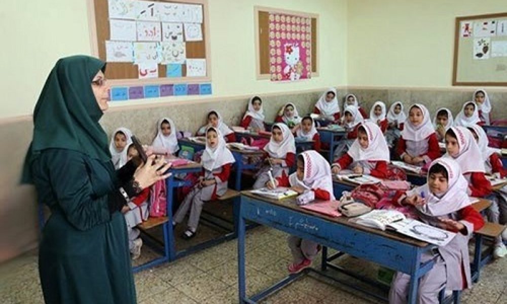 نوسازی مدارس سمنان هفت فضای آموزشی برای افتتاح در دهه فجر دارد