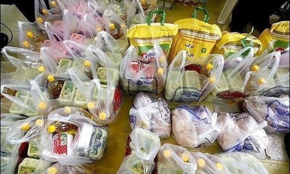 توزیع بیش از ۱۶ هزار بسته غذایی بین مددجویان کمیته امداد