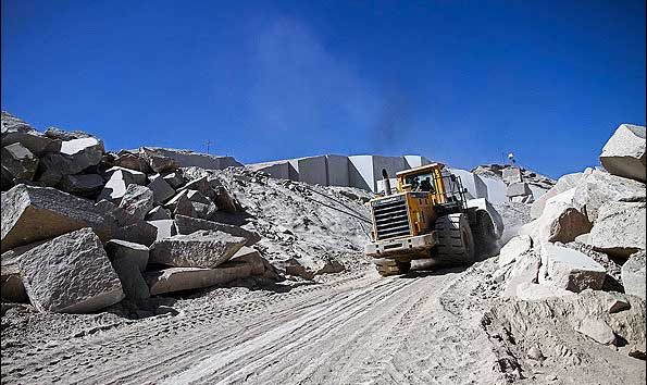 ۴۲ ماده معدنی در استان سمنان وجود دارد‌