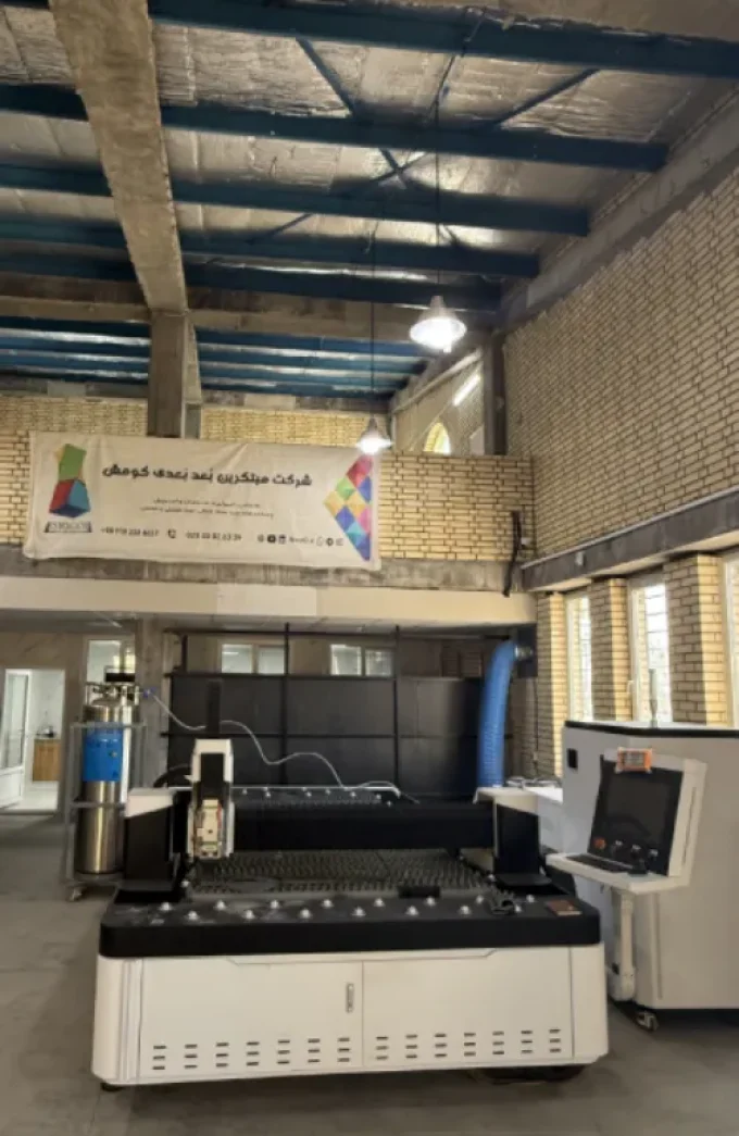 دستگاه لیزر برش فلزات