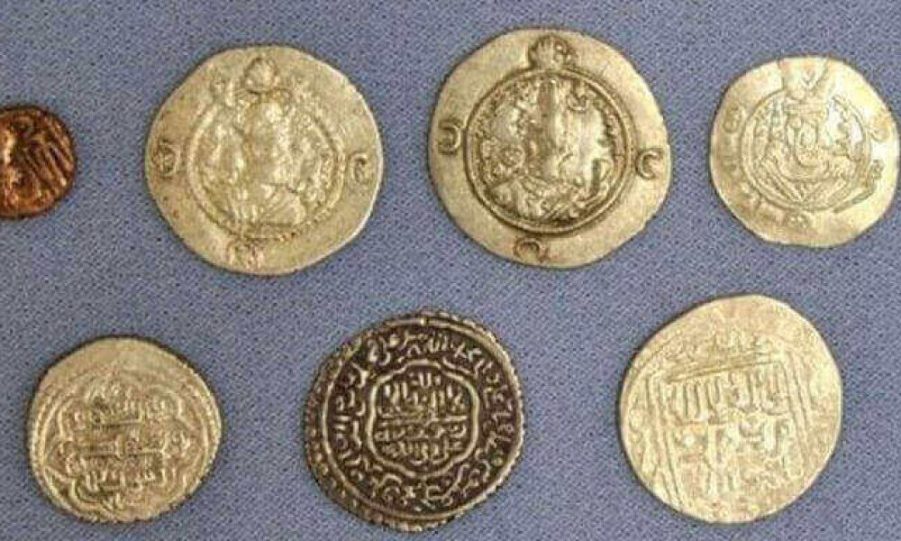 ۵۰ سکه دوران صفویه در سمنان کشف شد