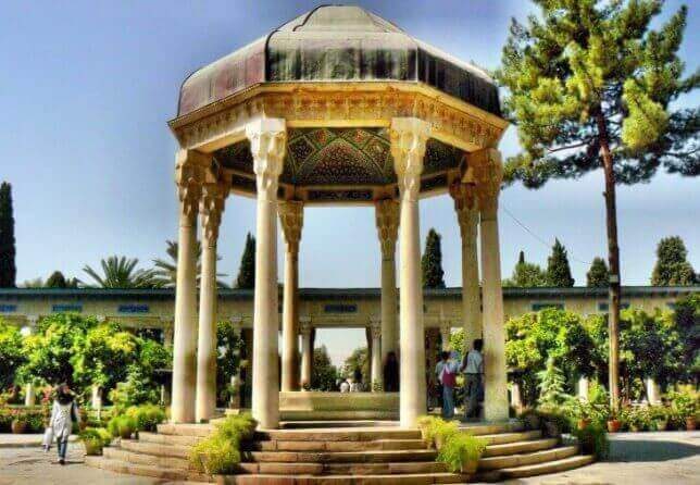 طریق رندی و عشق اختیار خواهم کرد…