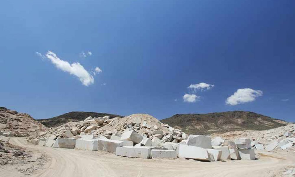 “تقویت آب و خاک” و”فعال‌سازی معادن” دو اولویت دولت در استان سمنان