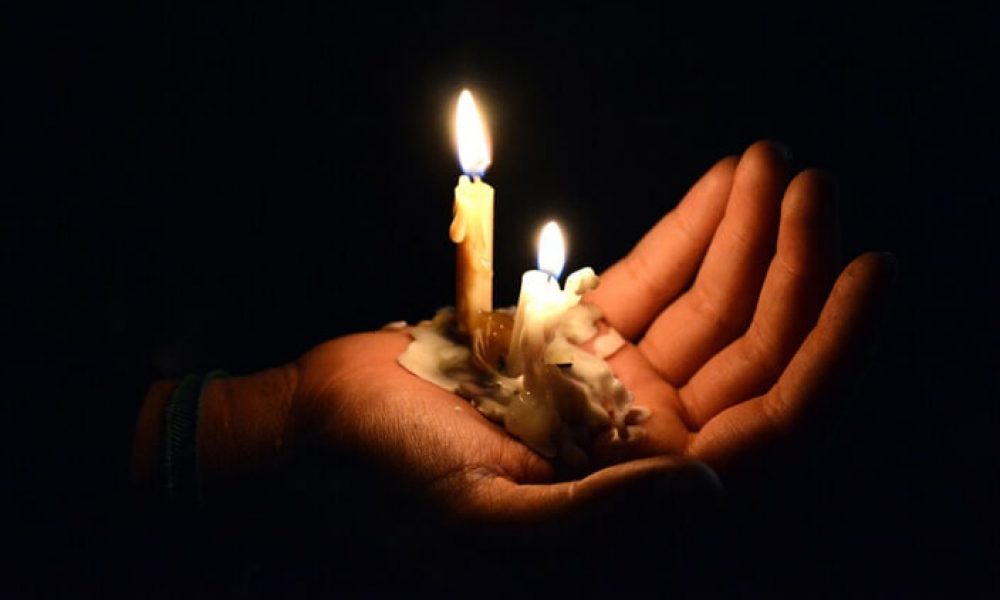 مراسم عزاداری شام غریبان حسینی سمنان/گزارش تصویری