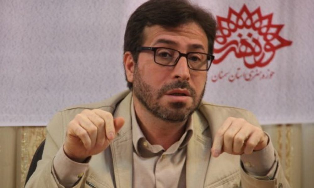 رونمایی از ۲۰ اثر فاخر تصویری و ۲۳ جلد کتاب هنرمندان استان سمنان در سال ۹۷