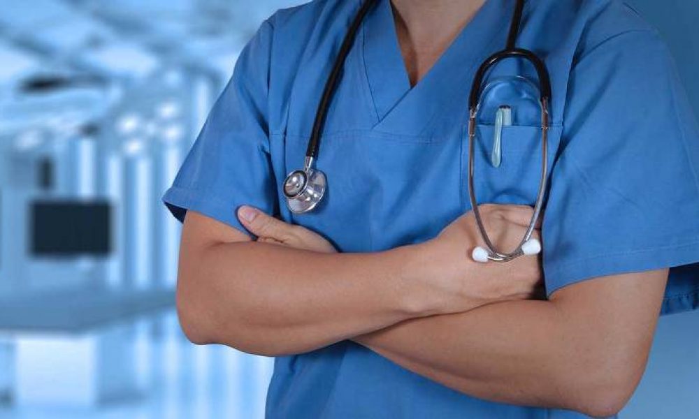 اولین عمل جراحی بالون گذاری دیلاتاسیون مری اطفال در سمنان انجام شد