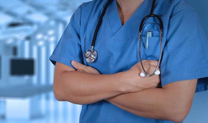 اولین عمل جراحی بالون گذاری دیلاتاسیون مری اطفال در سمنان انجام شد