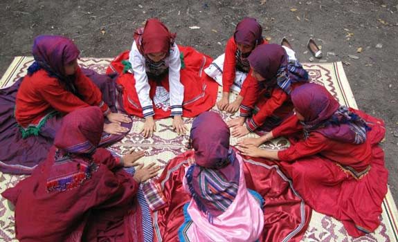 بازی های شیرین کودکی دوباره برای بانوان شهر اخلاق یادآوری شد