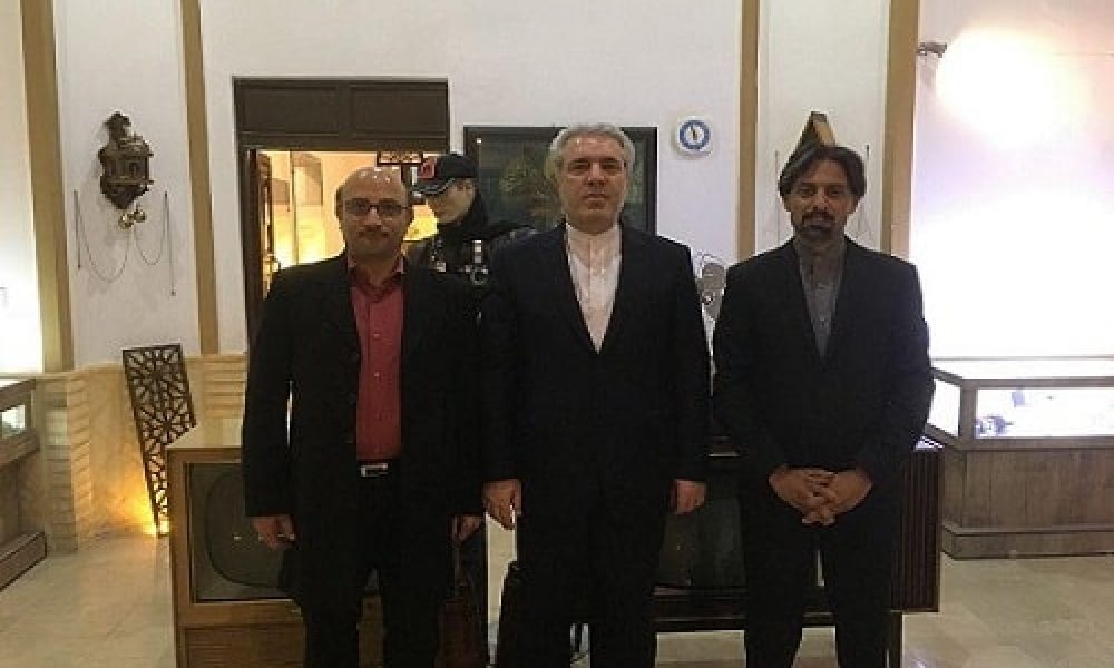 بازدید معاون رئیس جمهور از باغ موزه امیر