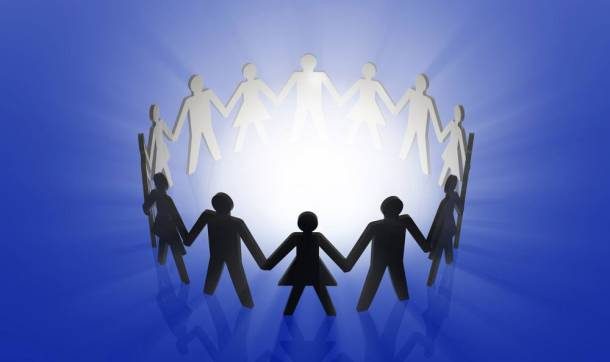 یک بانوی سمنانی با دست خالی برای ۱۳نفر اشتغال ایجاد کرد