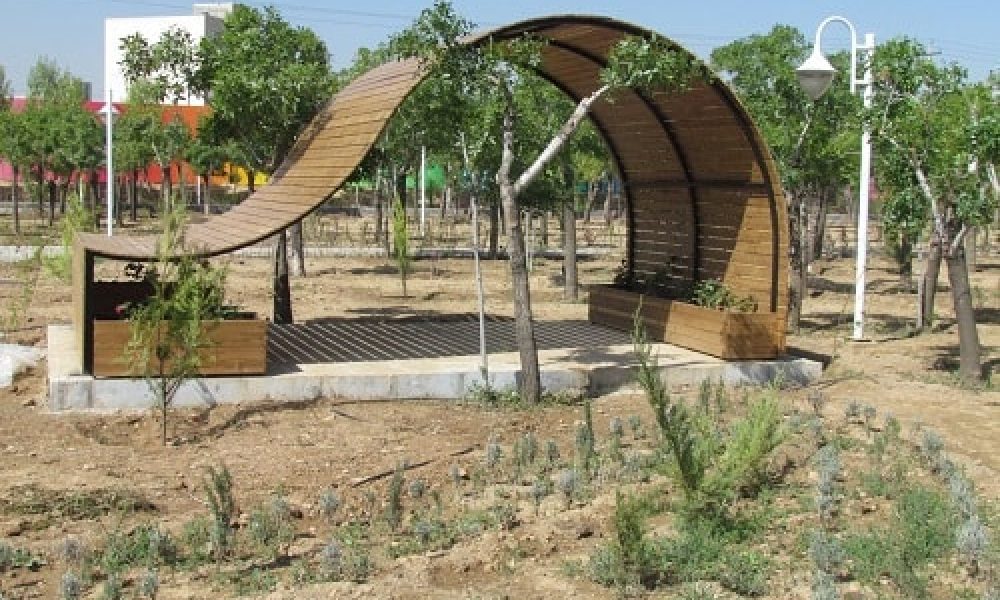 ۹ بوستان شهری سمنان در دست ساخت است