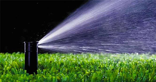 اجرای سیستم آبیاری نوین در اراضی استان