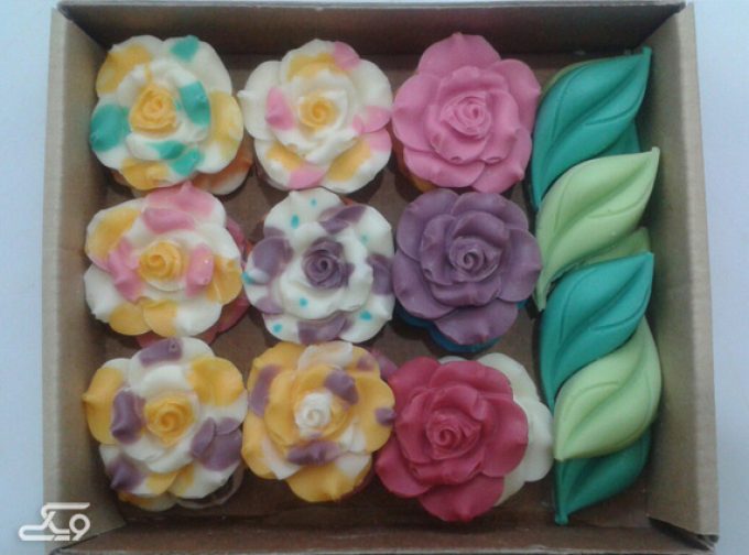 شکلات گل چند رنگ