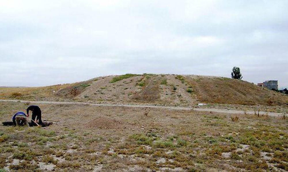 فصل سوم کاوش در محوطه پارینه‌سنگی میرک سمنان آغاز شد