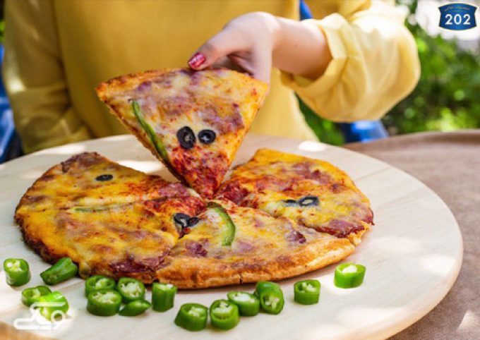 پیتزا بیکن اصل 202