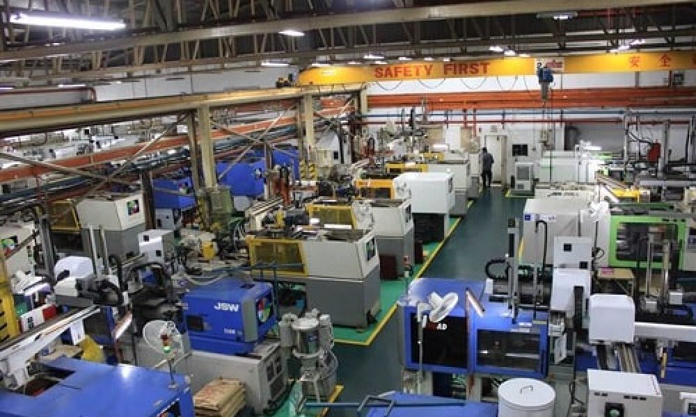 افزایش تولید با حمایت از صنایع کوچک میسر می‌شود