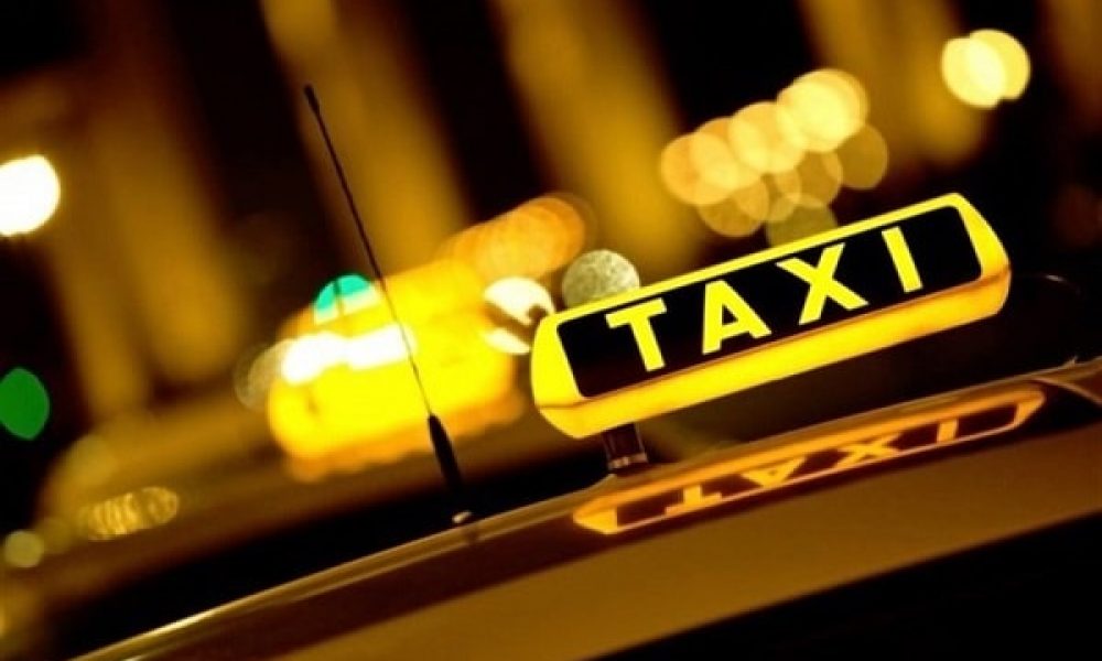 مجهزشدن به سیستم پرداخت الکترونیکی ۷۰۰دستگاه تاکسی در سمنان