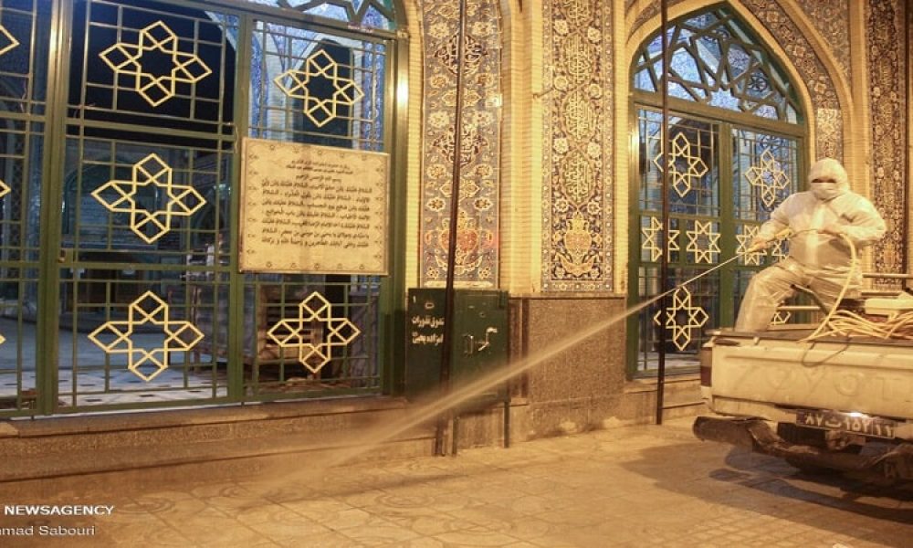 گزارش تصویری رفع آلودگی و گندزدایی شبانه از سطح شهر سمنان