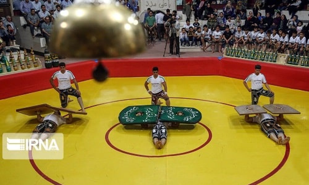 باستانی کاران سمنان به رقابت ورزش‌های زورخانه‌ای کشور اعزام شدند
