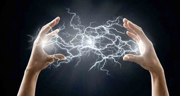 پیک مصرف برق در استان سمنان از اوج مصرف در سال ۹۵ عبور کرد