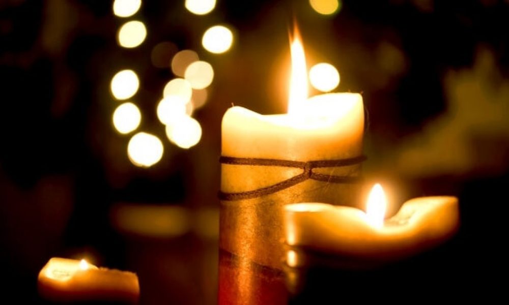 مادر شهید بهرامی در جوار فرزند دلاورش به خاک سپرده شد