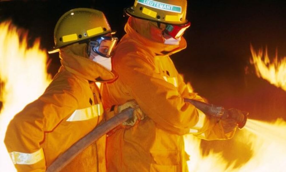 میانگین زمان حضور آتش‌نشانان سمنانی در حوادث کمتر از متوسط کشوری است