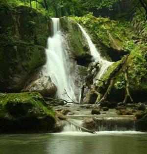 تور آبشار لوه  دریاچه الندان