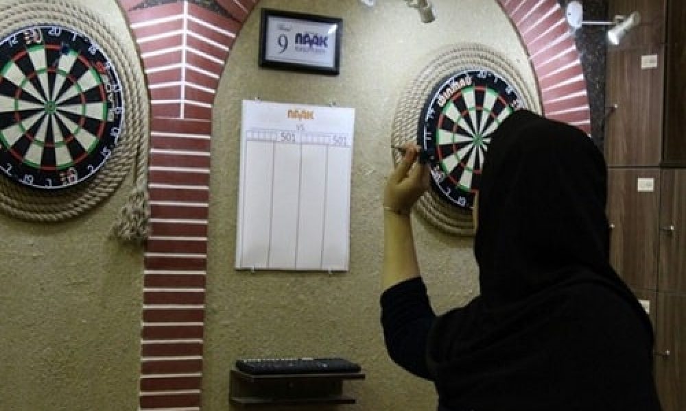 قهرمانی تیم سمنان در مسابقات دارت بانوان کشور