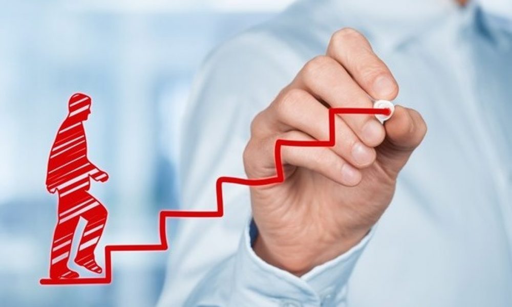 رشد ۱۱ درصدی ورود افراد جویای کار به بازار کار در استان سمنان