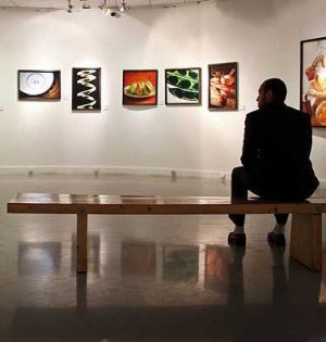 نمایشگاه عکس جوان