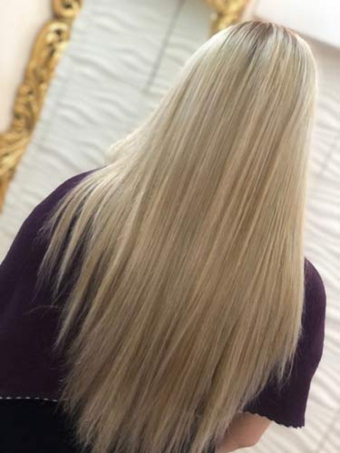 رنگ موی روشن در آرایشگاه آفرینا