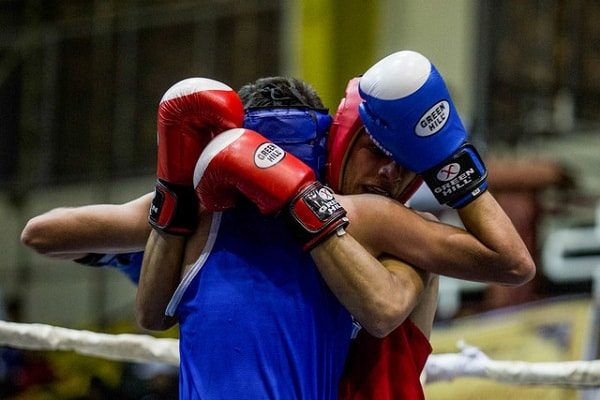 حضور تیم سمنان در مسابقات قهرمانی بوکس دانشجویان کشور
