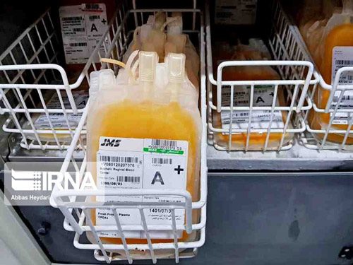 بهبودیافتگان کووید ۱۹ در استان سمنان ۹۱۰ واحد پلاسما اهدا کردند