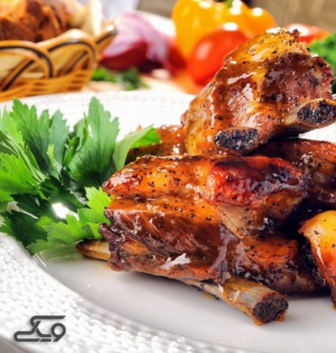 تالار پذیرایی و رستوران گل سرخ