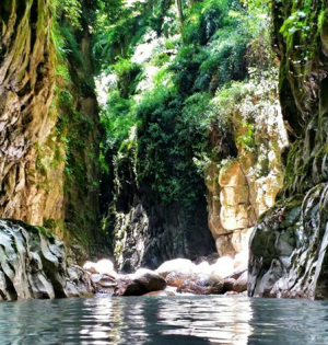 تور یک‌روزه رودخانه نوردی تنگه دار