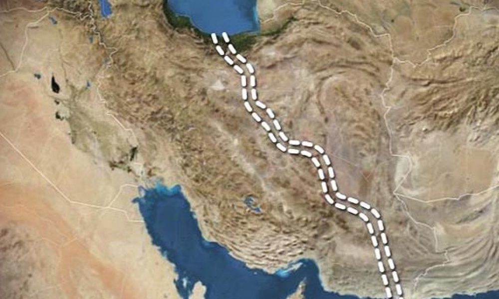 انتقال آب دریاچه‌ خزر، تنها راه برون رفت از معضل کم آبی استان