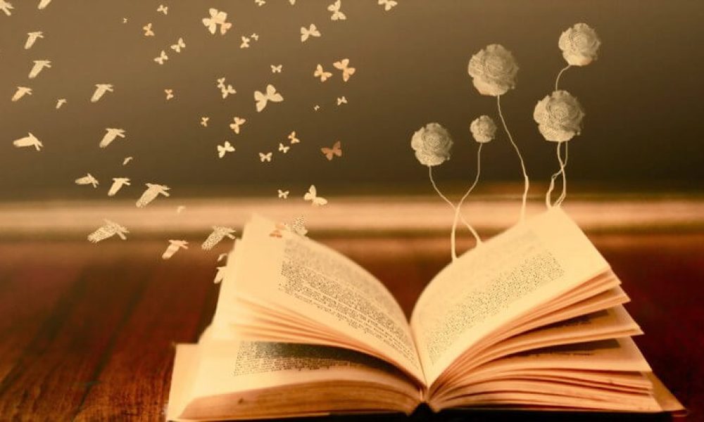 هجدهم و بیست و چهارم آبان عضویت در کتابخانه های سمنان رایگان است