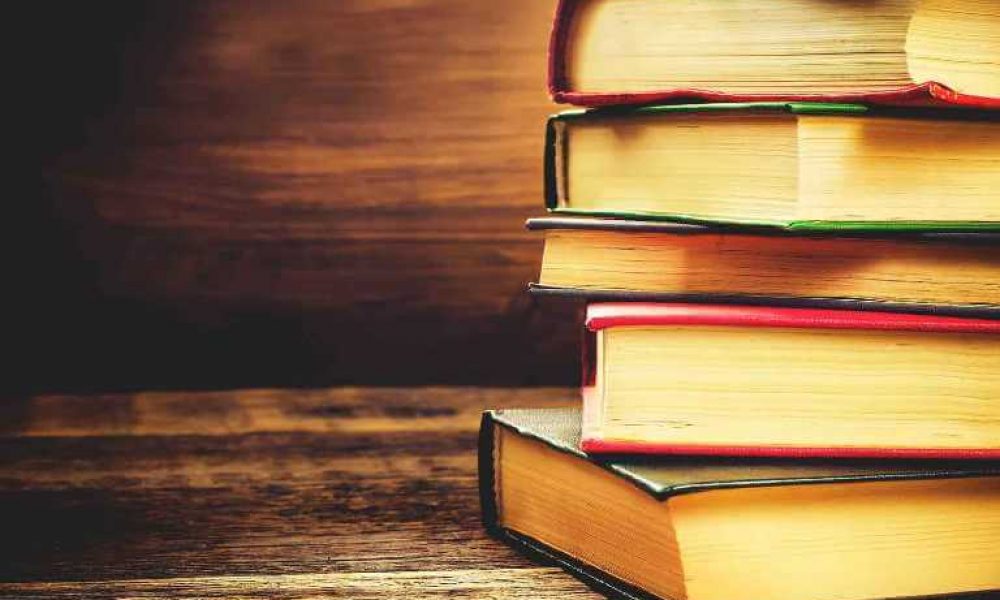 آغاز پیش‌فروش بن کتاب نمایشگاه‌ کتاب سمنان