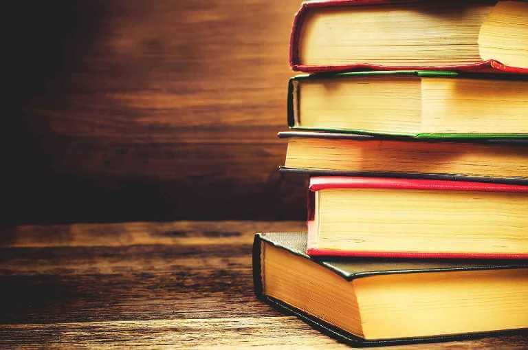 آغاز پیش‌فروش بن کتاب نمایشگاه‌ کتاب سمنان