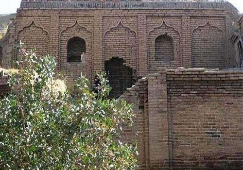 خیابان کهنه دژ محور گردشگری شهر سمنان می شود