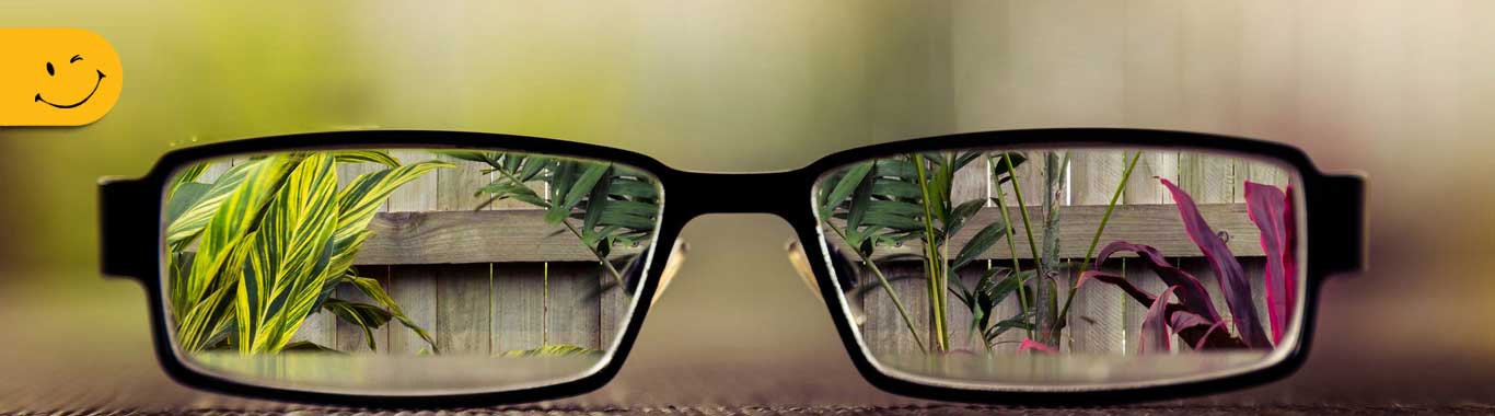 بنر عینک سازی و بینایی سنجی نور